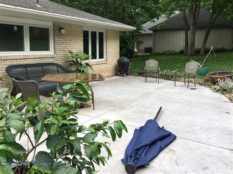 Savings spotlights · curbside pickup · everyday low prices Budget-Friendly Patio Refresh + 5 Outdoor projects for you ...