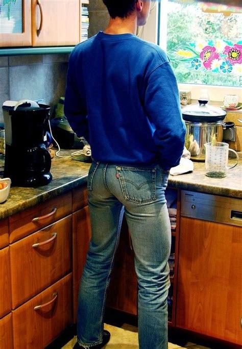 Wrangler Butts Drive Me Nuts Well Those Are Levis But Well Give Him A Pass Tight Jeans
