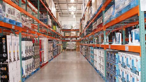 Previously costco only accepted american express credit cards, while now you can use any visa card for your us costco purchases (a mastercard issued by citi, on the other hand, wouldn't be eligible at costco). Costco credit card switch is delayed - Kansas City Business Journal
