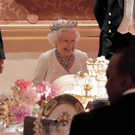 Queen Elizabeths Royal Dinner Party Protocols The Golden Rule Prince