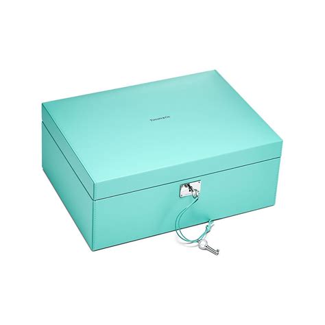 large jewelry box in tiffany blue® leather in 2021 large jewelry box tiffany jewelry box