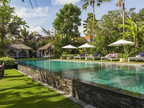Bali 3v Kerobokan Villa Indonesia Asia Set In A Prime Location Of Bali