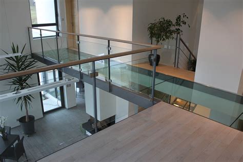 Les réalisations de ce cabinet démontrent combien un architecte à paris est plein de. PASSERELLE, en verre, en bois, en métal - Art Escaliers