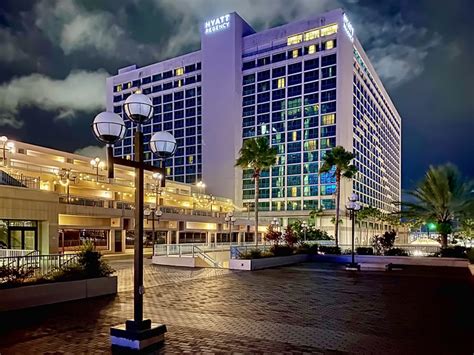 Hyatt Regency Jacksonville Riverfront 225 E Coastline Drive