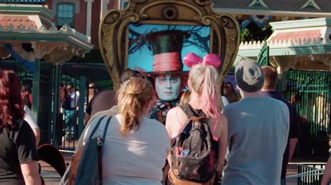 Johnny Depp Delights Disneyland Goers As The Mad Hatter On This Magical Live Billboard