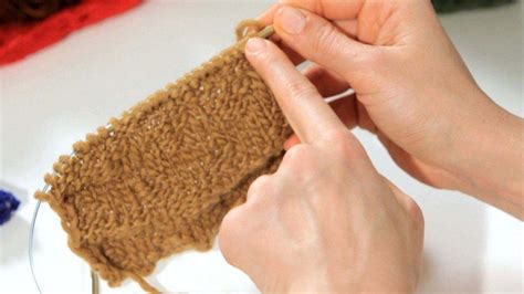 How To Do A Zig Zag Stitch Aka Chevron Stitch In Knitting Howcast