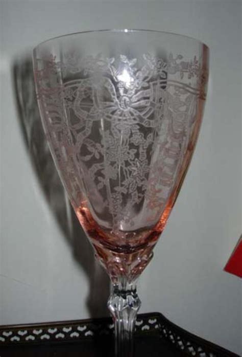 Elegant Glassware Identification And Price Guide Fostoria Glassware Antique Glassware Glassware