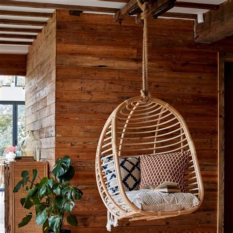 Our freestanding egg chair features a stunning weather resistant rattan design and thick filled cushions for extra comfort. Zulu Rattan Hanging Egg Chair - The Rattan Company
