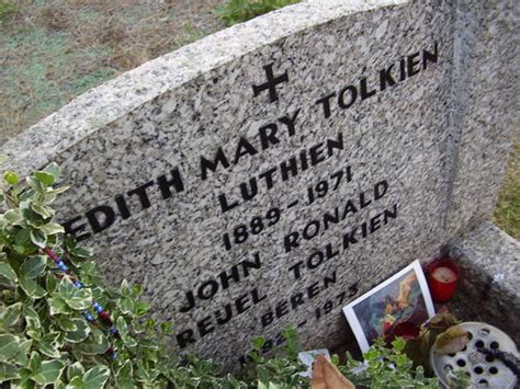 Tolkien's grave in oxford, england: Ask About Middle Earth