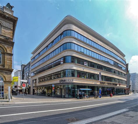 Besonders in den innenstädten elberfeld und barmen gibt es vielfältige angebote zu sichten: Haus Fahrenkamp / Wuppertal Foto & Bild | architektur ...