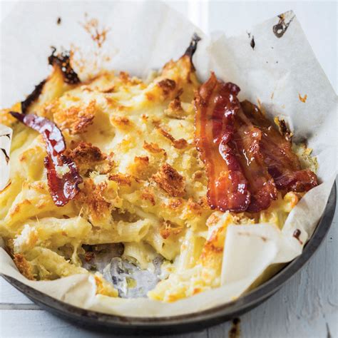 White sandwich bread, american cheese, hot sauce, elbow macaroni and 10 more. American macaroni cheese with sticky maple bacon ...