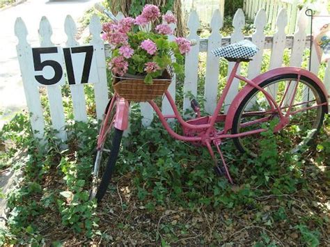 Maybe you would like to learn more about one of these? Pink bike with basket of flowers | Pink bicycle, Pink bike ...