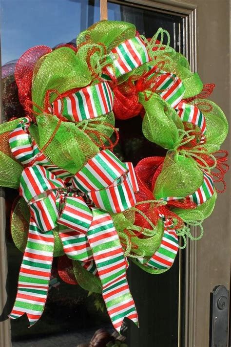 Make A Christmas Mesh Wreath Miss Kopy Kat Christmas Door Hangings