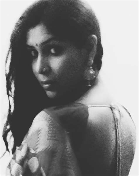35 Beautiful Stunning Photos Of Sakshi Tanwar Mai A Mothers Rage Actress