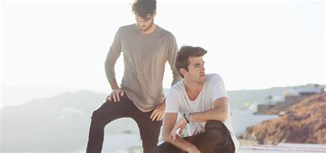Album Review The Chainsmokers Memories Do Not Open Renowned For Sound