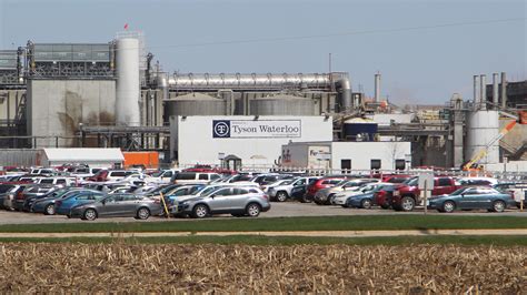 Tyson Suspends Operations At Iowa Plant After Suspected Coronavirus