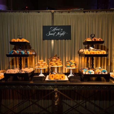 25 Cool And Fun Donut Bar Ideas For Your Wedding Wedding Philippines