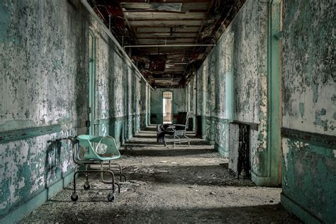 Photos Inside North Americas Abandoned Mental Health Facilities Curbed