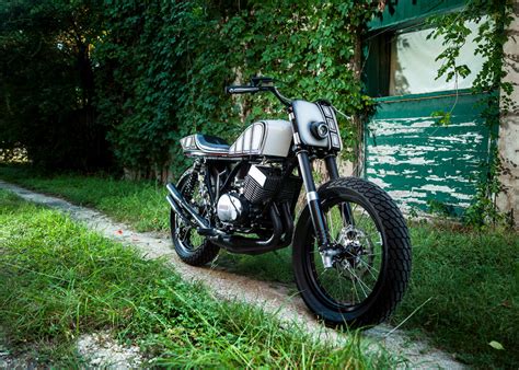 List of motorcycles manufactured by yamaha motor company. Yamaha RD400 Street Tracker by Mark Miller - BikeBound