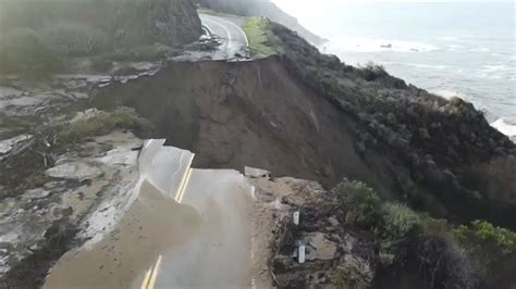 Massive Piece Of Californias Iconic Highway 1 Collapsed Into Ocean