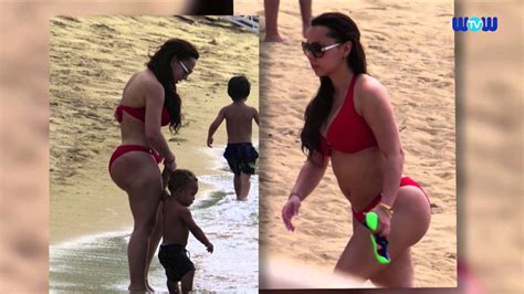 Miami Heat Star Chris Bosh S Wife Flaunts Her Red Hot Bikini Body Youtube