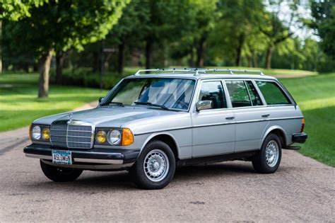 1982 Mercedes Benz 300td Turbo For Sale On Bat Auctions Sold For