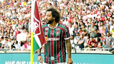 Jornalista Revela Que Lesão De Marcelo Não é Tão Simples Fluminense