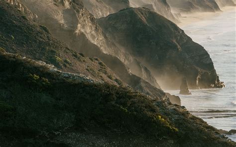 Download Wallpaper 3840x2400 Coast Rocks Sea Fog Landscape 4k Ultra