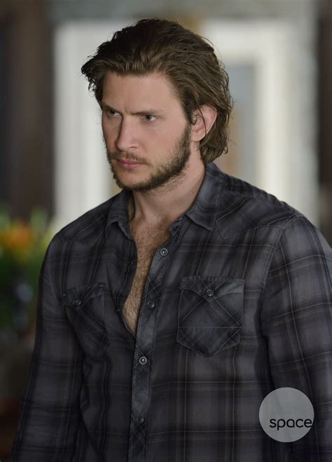 First Look Greyston Holt As Clayton Danvers On Bitten