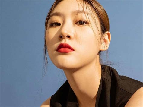 Korean Actress Kim Sae Ron S Scandal Timeline Gma Entertainment
