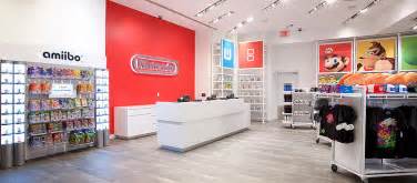 On north brother island, one of the numerous abandoned islands in new york city, you can find remnants of the tuberculosis hospital and post wwii veteran community that was once. Nintendo store in New York City - Blog da Laura Peruchi ...