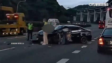 拖吊車處理事故遇「二次車禍」 轎車追撞1死2傷 華視新聞網