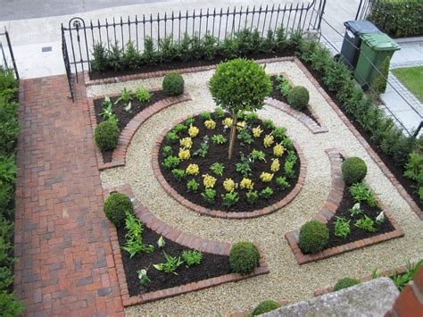 Best 15 Small Front Garden Design Ideas To Steal