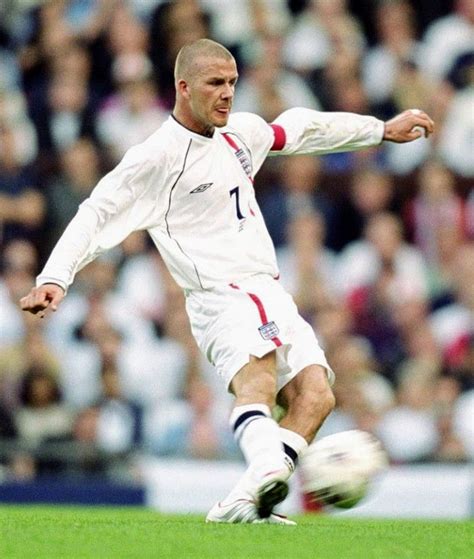 England Fans England Players Steven Gerrard Premier League 2002