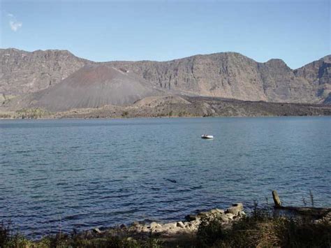 Suara gunung malam hari mp3 & mp4. Paket hiking trekking gunung Rinjani 4 hari 3 malam di ...