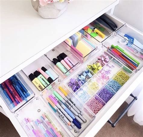 Arcyrlic Drawer Organizers Make This Stationary Collection Colour Coded