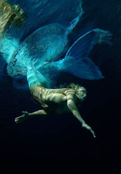 Swimming Real Mermaids Mermaids And Mermen Mermaid Cove Mermaid