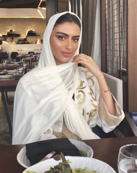 Arab Fashion Muslim Fashion Beautiful Hijab Arab Models Arabian