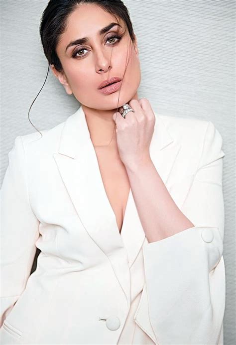 Kareena Kapoor Khan Hot And Sexy Photos Celebrityphotocuts