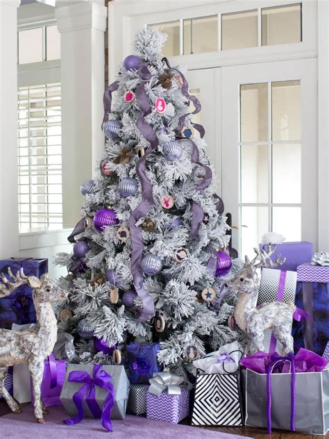 The tree was traditionally decorated with roses made of colored paper, apples. Modern Holiday Color Scheme | Holiday Decorating and ...