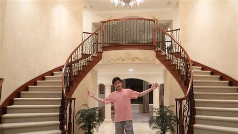 First Night In The New House Faze Rug Youtube