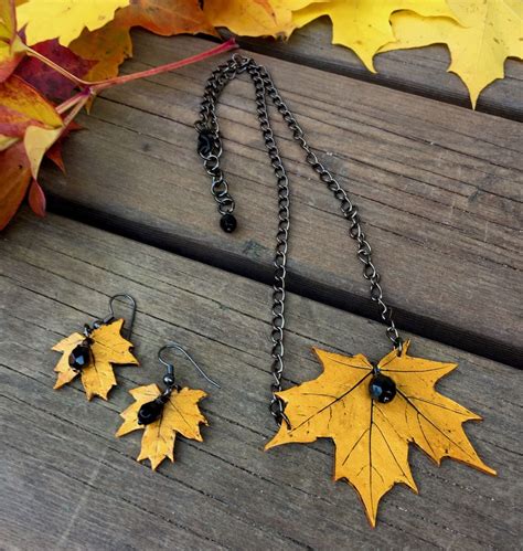 Golden Autumn Leaves Jewelry Set Necklace And Earrings Etsy Autumn