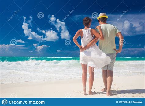 Beach Couple Walking On Romantic Travel Honeymoon Vacation Summer