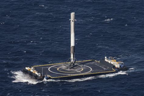 Wallpaper SpaceX, ship, sea, platform, rocket, Space #12075