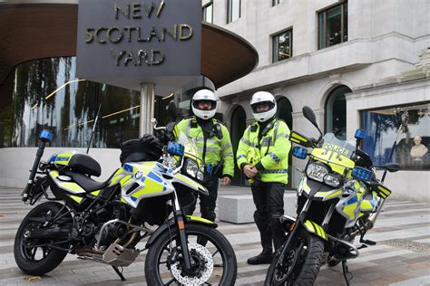 Met Police Officers At London Motorcycle Visordown