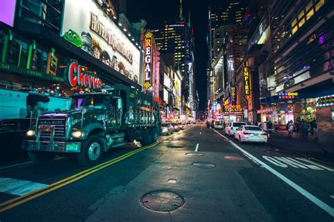 Nightlife On The Streets Of Manhattan Editorial Image Image Of