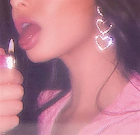 Pin By 🧚🏼‍♀️ 𝖍𝖆𝖓𝖓𝖆𝖍 🧞‍♀️ On Pink Aesthetic In 2020 Pink Aesthetic