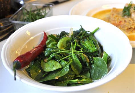 Other ingredients used may be salt, pepper, and various spices. Sayur Tumis Bayam, classic Dutch Indonesian spinach dish.