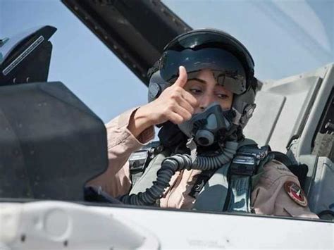 Meet The Badass Female Uae Pilot Whos Dropping Bombs On Isis