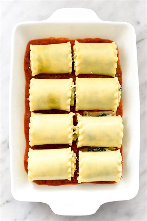 Vegetarian Spinach Lasagna Roll Ups